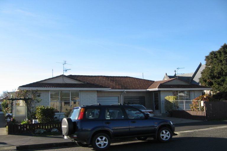 Photo of property in 4/171 Shaw Avenue, New Brighton, Christchurch, 8083