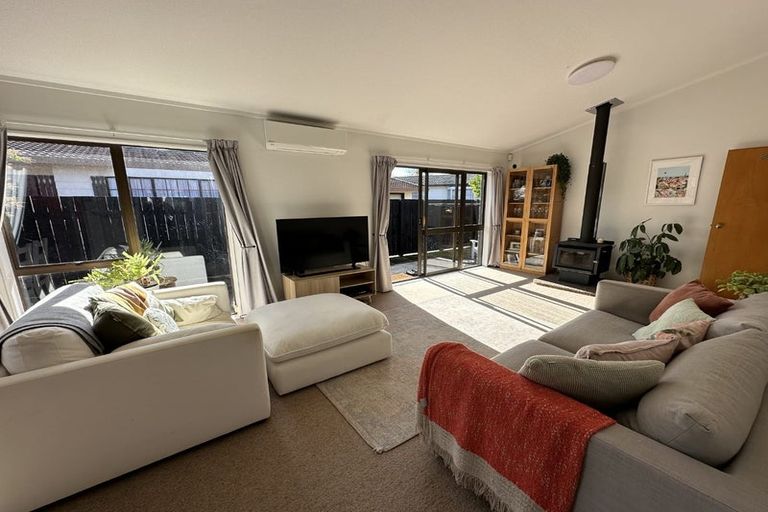 Photo of property in 1/166 Fairway Drive, Te Kamo, Whangarei, 0112