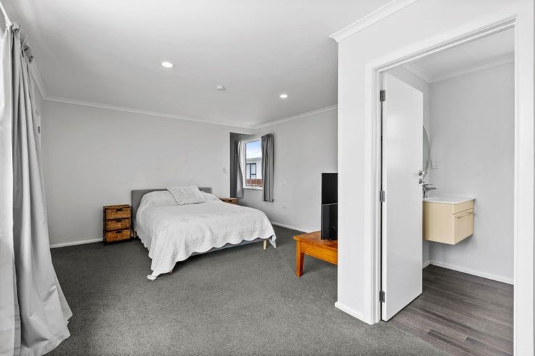 Photo of property in 309 Kennedy Road, Onekawa, Napier, 4110