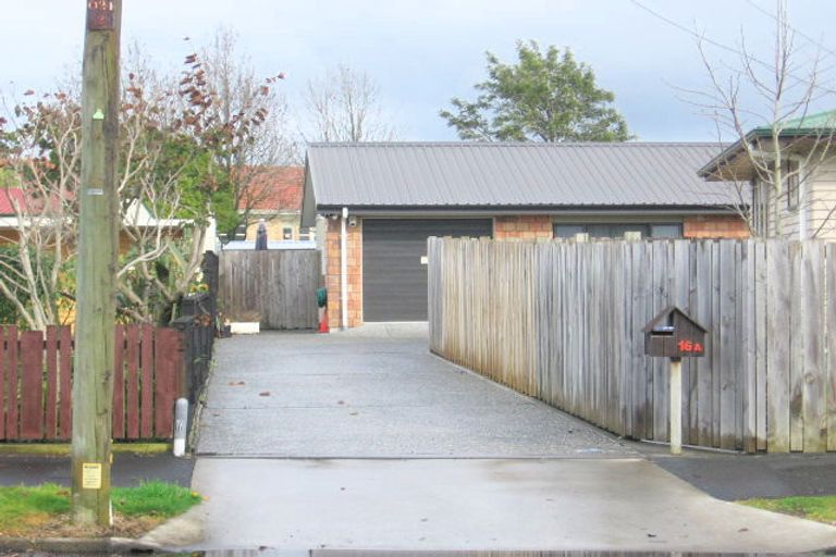 Photo of property in 16 Dermont Street, Bader, Hamilton, 3206