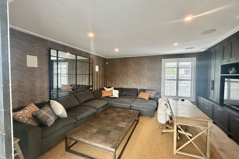 Photo of property in Kotuku Drive, Paraparaumu Beach, Paraparaumu, 5032