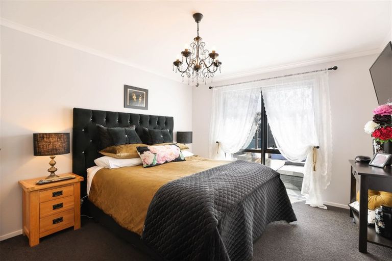 Photo of property in 10 Whiteoak Grove, Tinwald, Ashburton, 7700