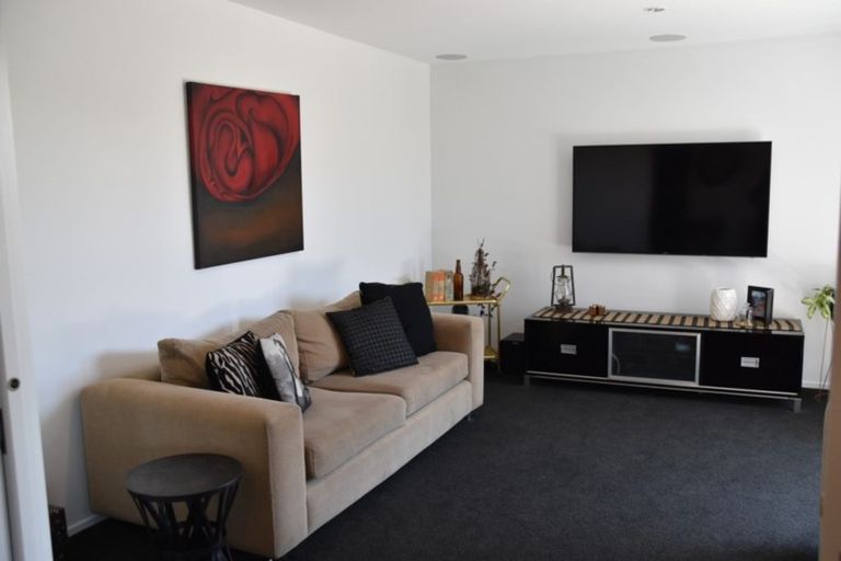 Photo of property in 5 Bellbird Place, Rolleston, 7614