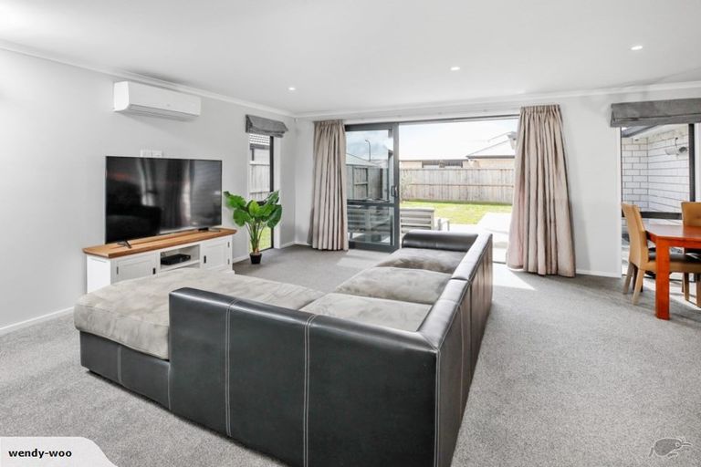 Photo of property in 21 Briannarose Drive, Fitzroy, Hamilton, 3206