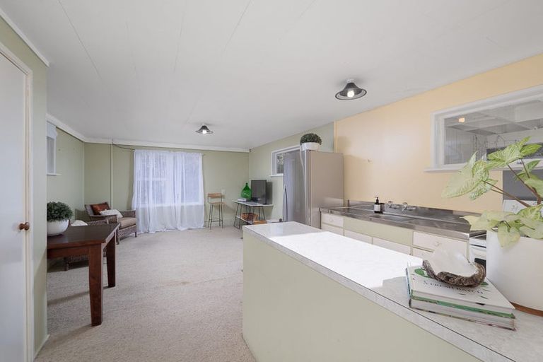 Photo of property in 24 Hope Avenue, Russell, 0202