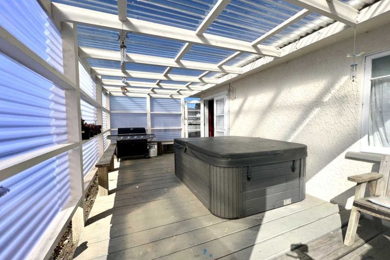 Photo of property in 11 Mcglashen Street, Motueka, 7120