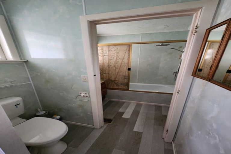 Photo of property in 31 Dunns Street, Silverstream, Upper Hutt, 5019