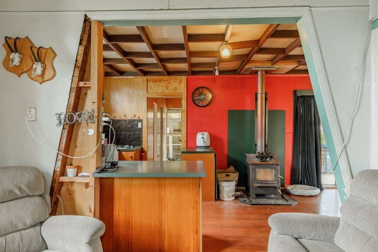 Photo of property in 116 Derby Street, Westport, 7825