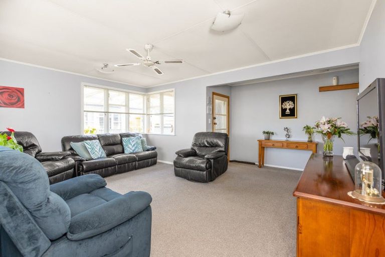 Photo of property in 147 Gloucester Street, Taradale, Napier, 4112