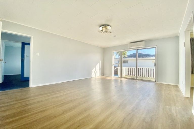 Photo of property in 50 Te Irirangi Drive, Clover Park, Auckland, 2019