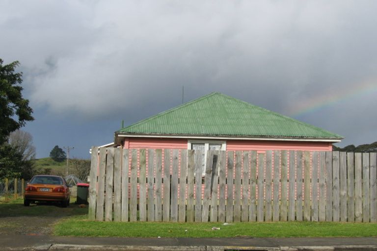 Photo of property in 58 Otiria Road, Moerewa, 0211