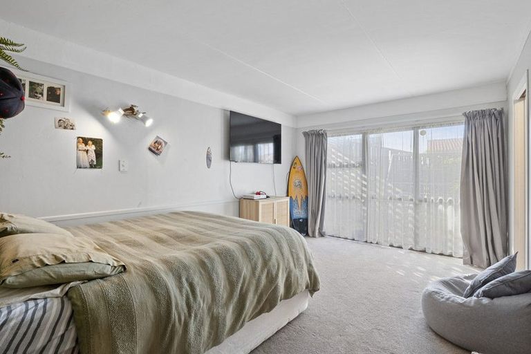 Photo of property in 17 Pukekohatu Street, Waitara, 4320