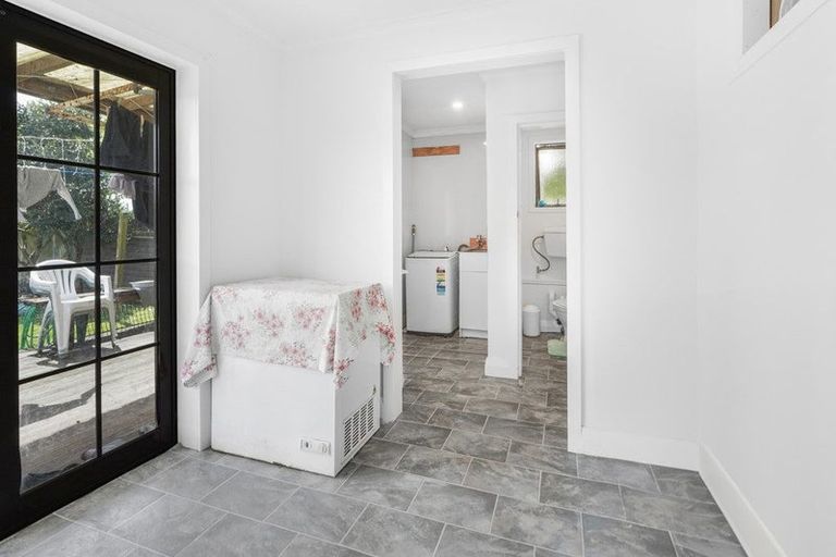 Photo of property in 46 Rifle Range Road, Dinsdale, Hamilton, 3204