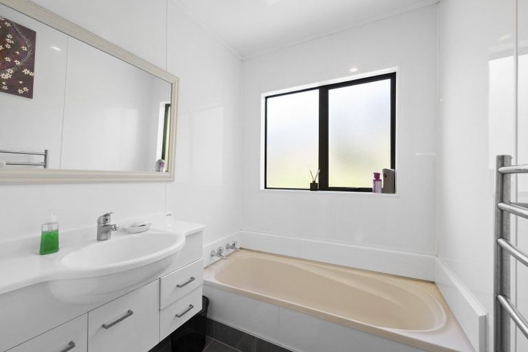 Photo of property in 30 Rose Street, Ranui, Porirua, 5024