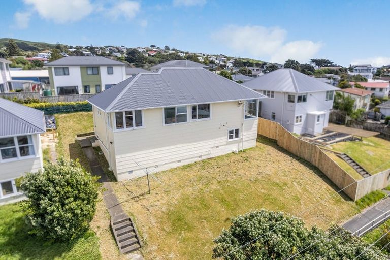 Photo of property in 6 Piko Street, Titahi Bay, Porirua, 5022