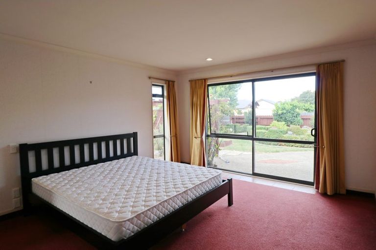 Photo of property in 24 Wentworth Drive, Rototuna North, Hamilton, 3210