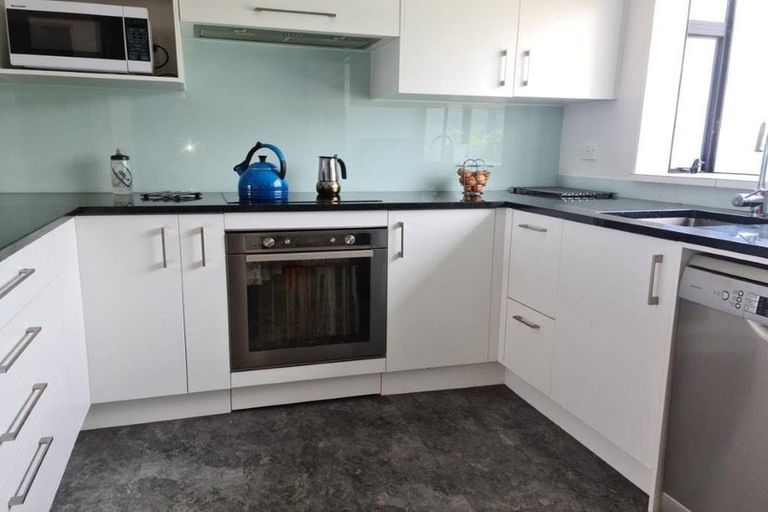 Photo of property in 80a Frobisher Street, Island Bay, Wellington, 6023