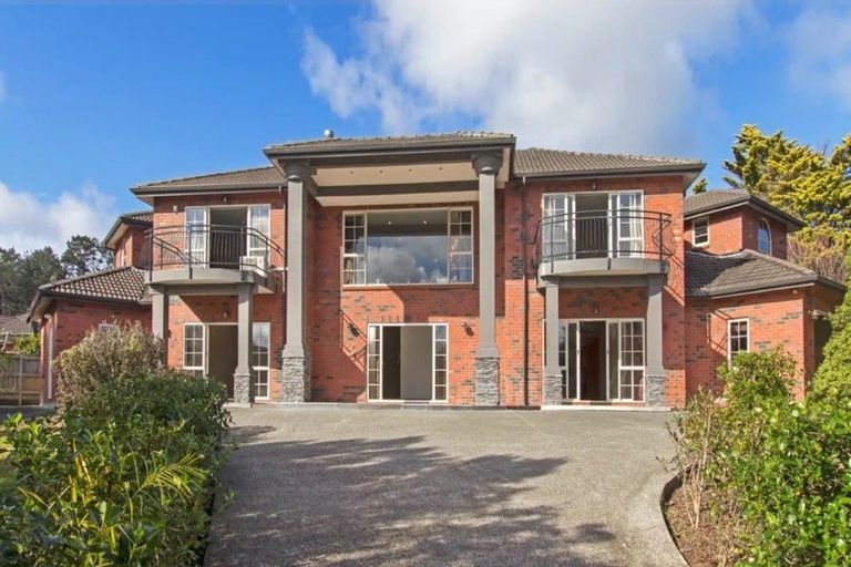 Photo of property in 38c Wicklam Lane, Greenhithe, Auckland, 0632