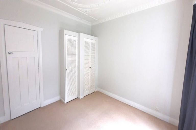 Photo of property in 4 Rotherham Terrace, Miramar, Wellington, 6022