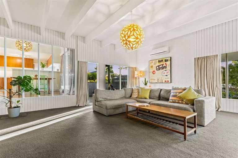 Photo of property in 68b Te Atatu Road, Te Atatu South, Auckland, 0610