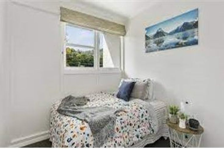 Photo of property in 24a Deller Grove, Silverstream, Upper Hutt, 5019