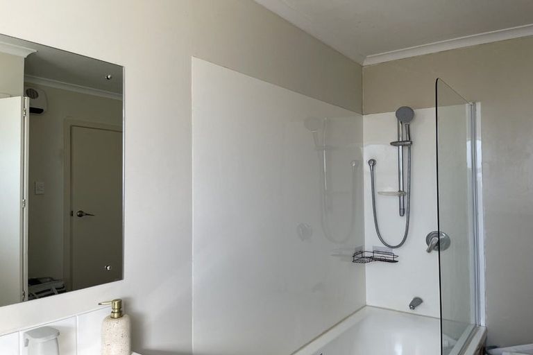 Photo of property in 29a Holloway Street, Waikiwi, Invercargill, 9810