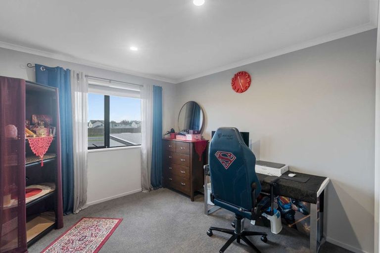 Photo of property in 20 Brian Keogh Lane, Wigram, Christchurch, 8025