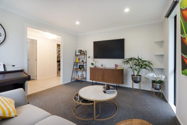 Photo of property in 52 Atherton Terrace, Churton Park, Wellington, 6037