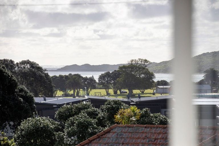 Photo of property in 8a Gilmour Street, Raglan, 3225