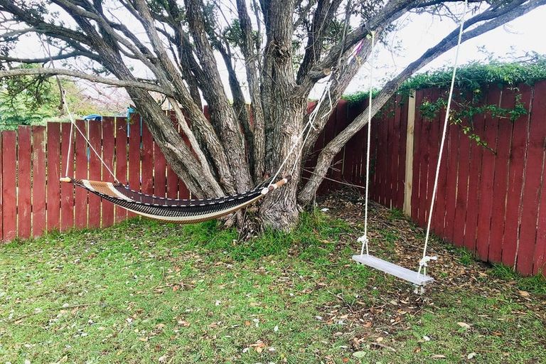 Photo of property in 137 Makarini Street, Paraparaumu, 5032