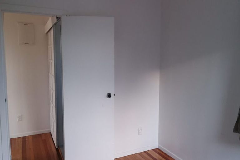Photo of property in 50 Strid Road, Te Atatu South, Auckland, 0610