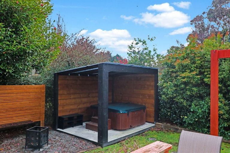 Photo of property in 89 Princess Street, Dannevirke, 4930