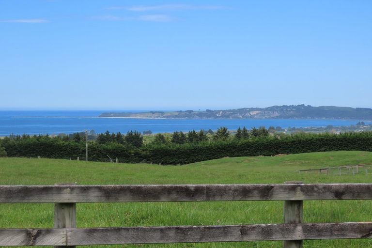 Photo of property in 49 Koura Bay Drive, Hapuku, Kaikoura, 7371