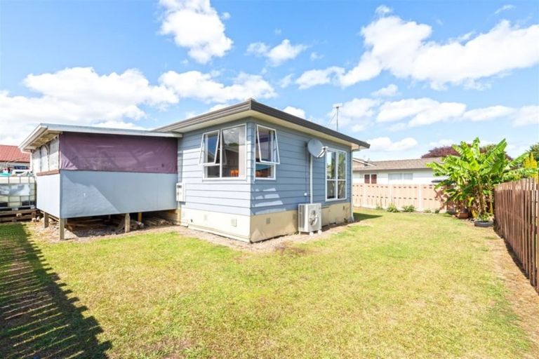 Photo of property in 40 Armada Drive, Ranui, Auckland, 0612
