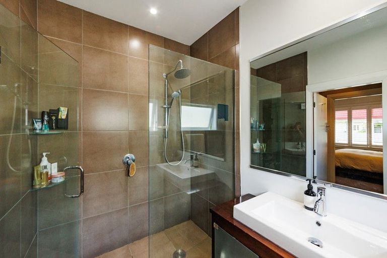 Photo of property in 31 Milverton Avenue, Hokowhitu, Palmerston North, 4410