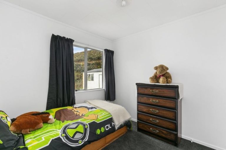 Photo of property in 103b Montgomery Avenue, Karori, Wellington, 6012