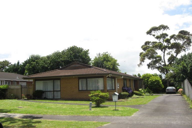 Photo of property in 20 Gardone Terrace, Conifer Grove, Takanini, 2112