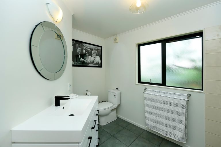 Photo of property in 1 Crescent Street, Richmond, 7020