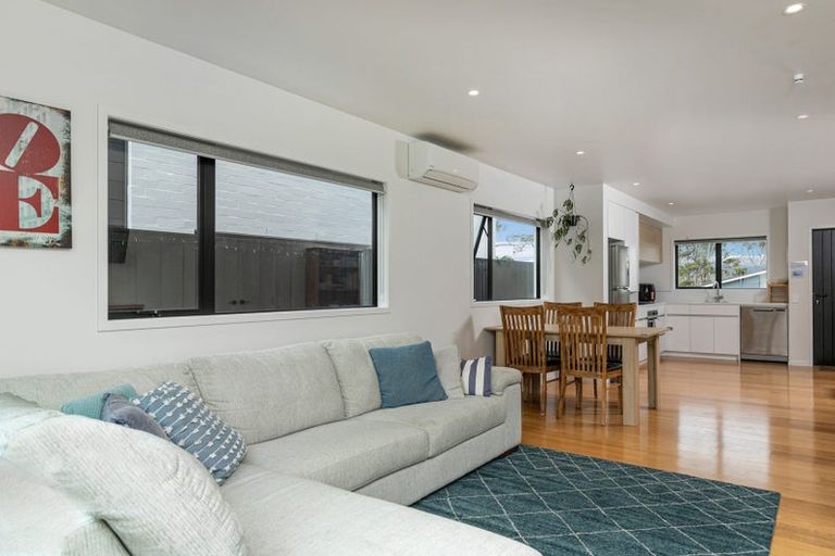 Photo of property in 31 Patrick Rice Drive, Swanson, Auckland, 0614