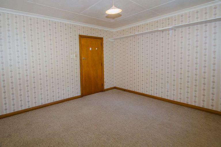 Photo of property in 1 Mcglashan Street, Glenleith, Dunedin, 9010