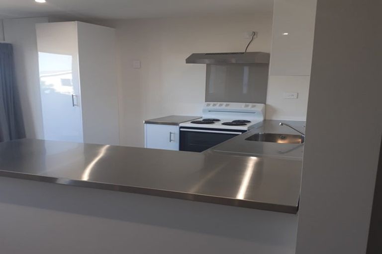 Photo of property in 12 Staysail Place, Whitby, Porirua, 5024