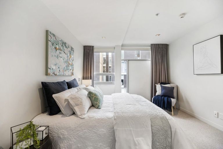 Photo of property in Monument Apartments, 6c/245 Wakefield Street, Te Aro, Wellington, 6011