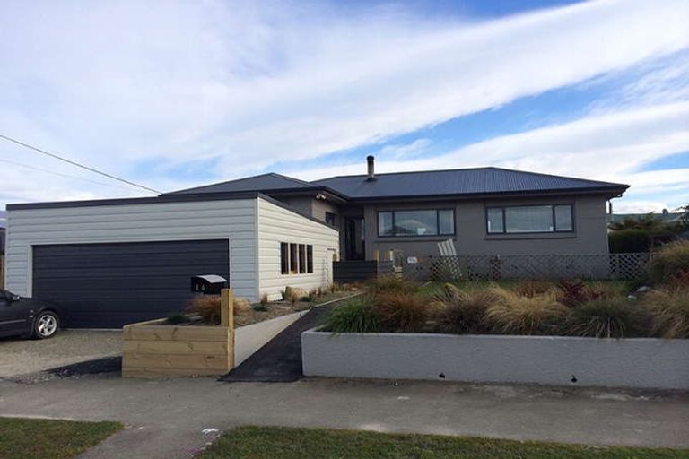 Photo of property in 44 Stuart Street, Holmes Hill, Oamaru, 9401