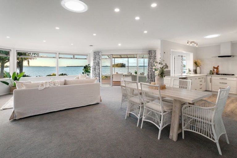 Photo of property in 204e Beach Road, Katikati, 3178