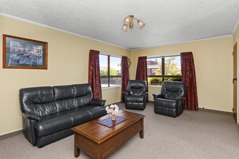 Photo of property in 3/14 Avondale Road, Taradale, Napier, 4112
