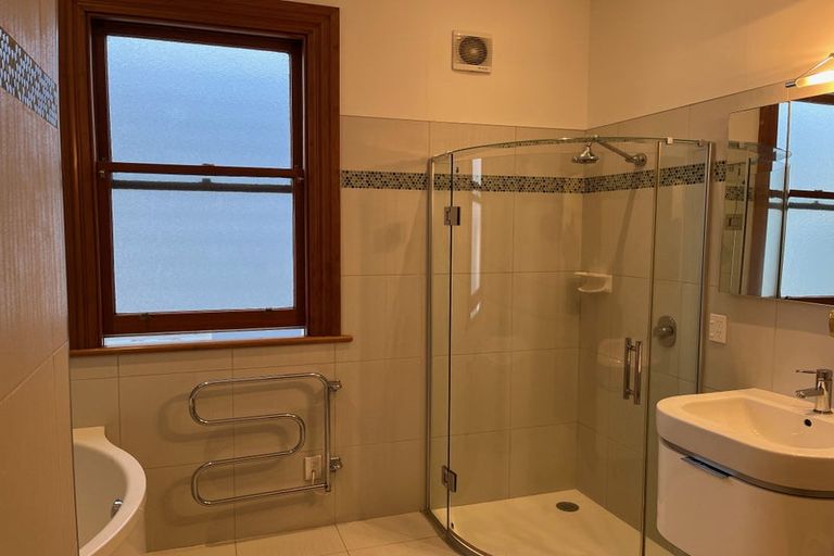 Photo of property in 9a Albany Avenue, Mount Victoria, Wellington, 6011