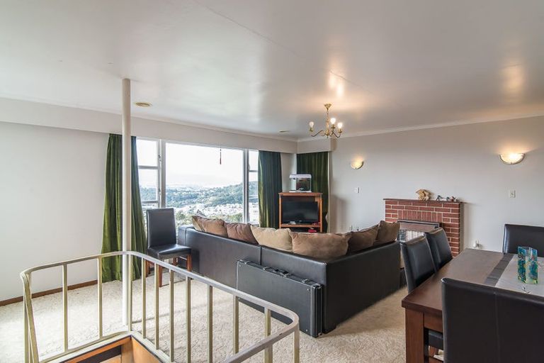 Photo of property in 8 Fortunatus Street, Brooklyn, Wellington, 6021