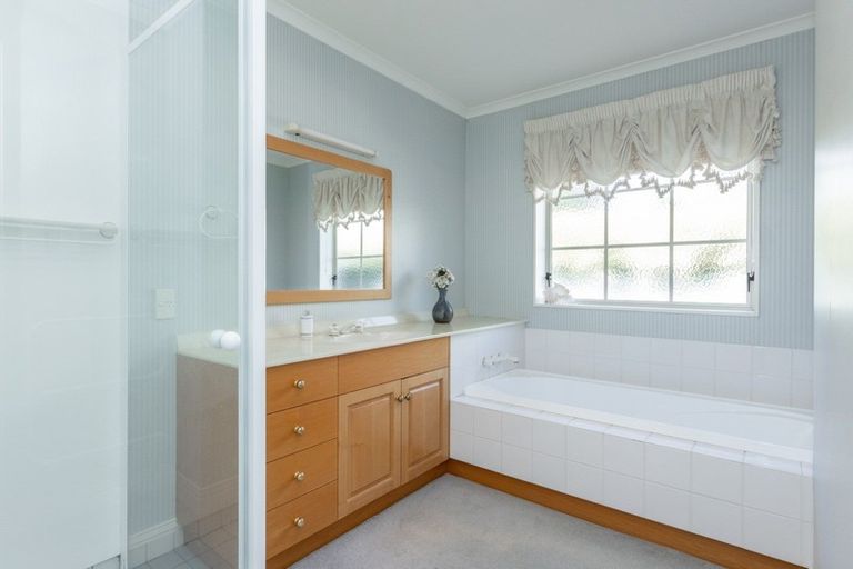 Photo of property in 19 Birdwood Street, Taradale, Napier, 4112