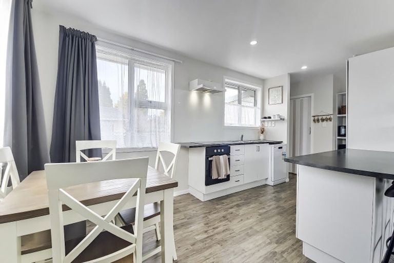 Photo of property in 6 Warihi Place, Ngongotaha, Rotorua, 3010