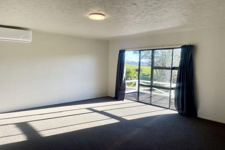 Photo of property in 380 Kaipara Coast Highway, Helensville, Kaukapakapa, 0871